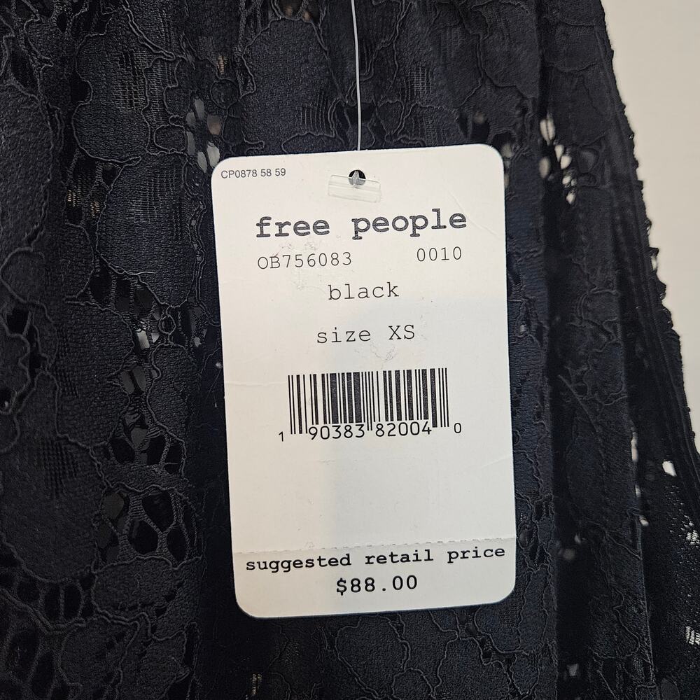 Free People "Sweet Meadow Dreams" Whimsygoth Lace Blouse - XS - Picture 4 of 9